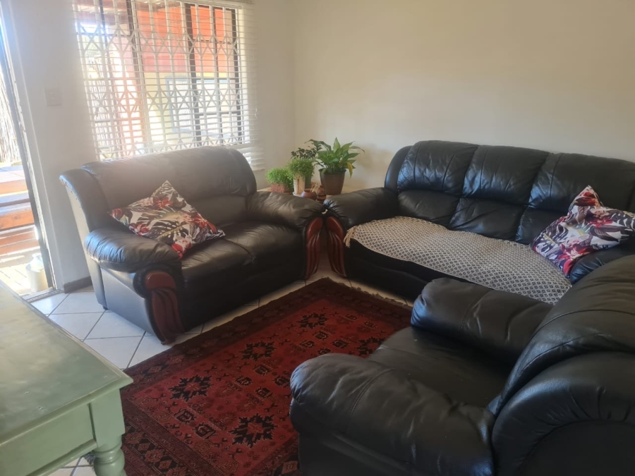 2 Bedroom Property for Sale in Hillside View Free State